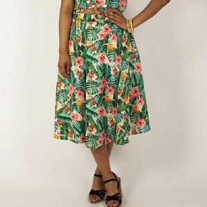 Voodoo Vixen Valentina Hawaiian Flower Skirt